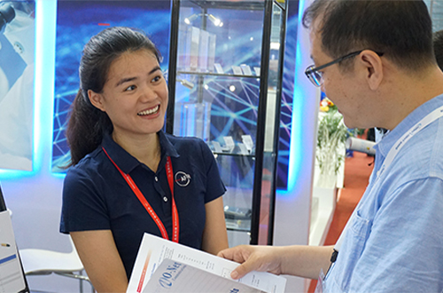 Visit by Fiber Optics Pioneers Inspire AFR at CIOE'2018