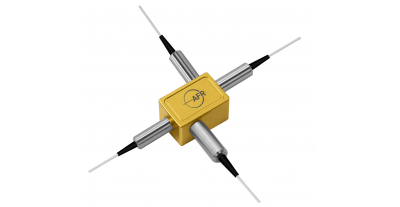 Polarization Maintaining RGB Combiner