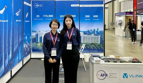 AFR and Vlink Showcased TFLN Modulator and Fiber Array Units at APE 2025